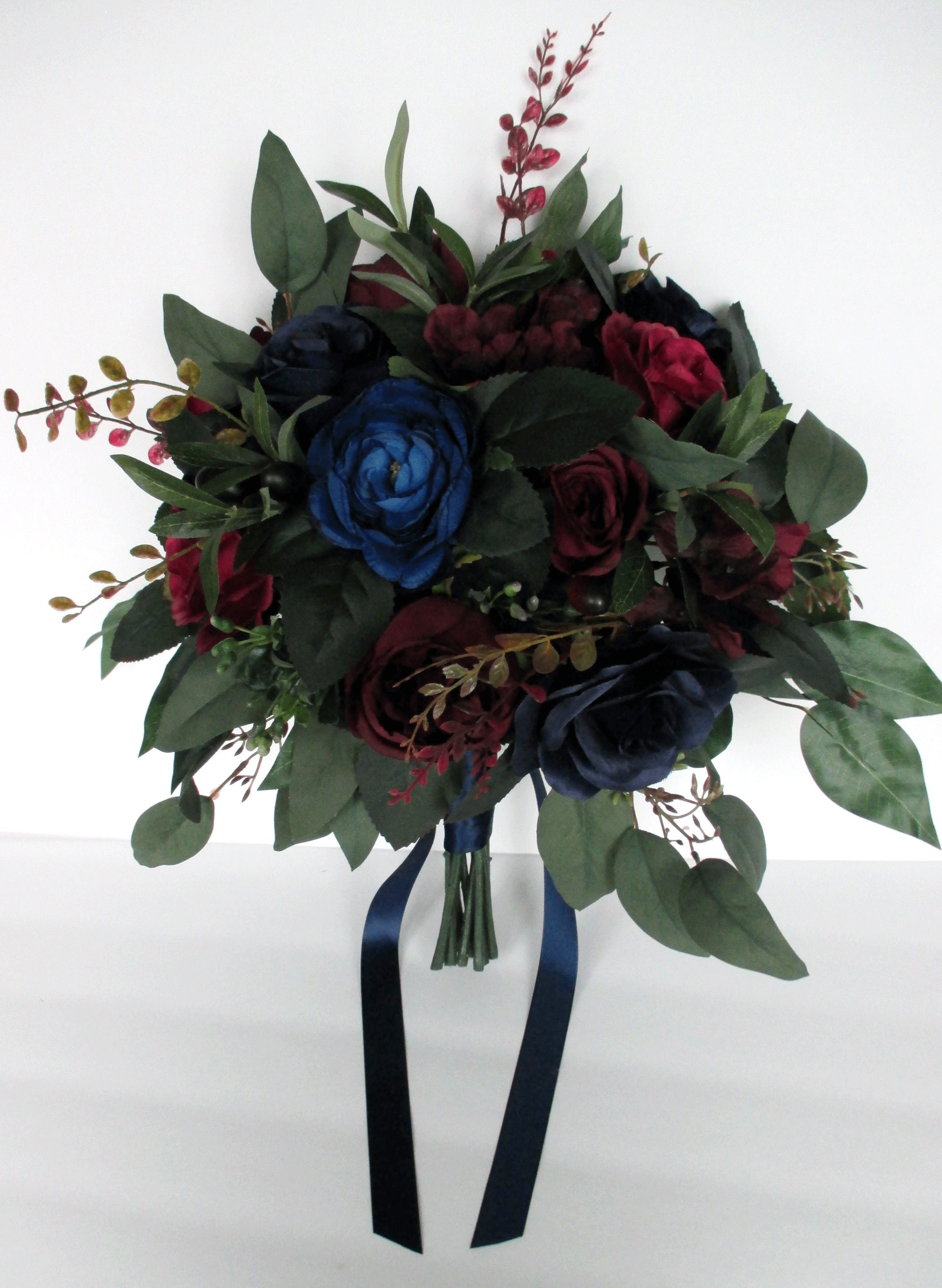 burgundy bouquet flowers