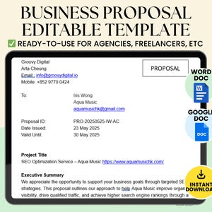 Puede incluir: Una plantilla digital de propuesta comercial en una pantalla de tableta. La propuesta incluye información de contacto, un título del proyecto y un resumen ejecutivo. La plantilla está lista para usar para agencias y autónomos. También son visibles iconos para Word Doc, Google Doc y Descarga instantánea.