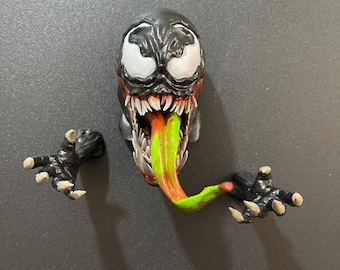 Venom Head Collectible Magnet Hand-Painted | Marvell Collection | Venom Wall Magnet