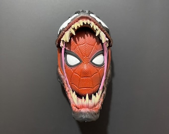 Handmålad samlarmagnet med Venom- och Spiderman-huvud | Spiderman-staty | Venom-staty | Magnetpresent
