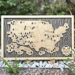 Personalisierte US National Parks Map Checklist Wall Decor Push Pins Travel Tracker - Kartengeschenke Verbesserte Checkliste - Abschlussgeschenk