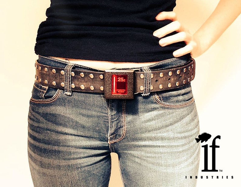 пояс wolna. Fashion wear buckle. Fashion wear buckle. Cooling belt. ремень ysl на джинсах.