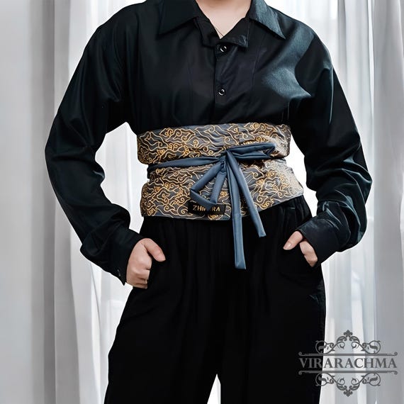 Embroidered Obi Belt With Mega Mendung Motif, Woven Belt  display picture 1