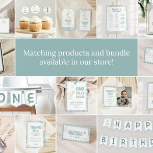 Op de afbeelding: Een verzameling feestversieringen met een blauw en wit thema. Items zijn onder meer cupcake toppers, banners, borden en labels. De tekst "ONE SILLY GOOSE" en "HAPPY BIRTHDAY" zijn zichtbaar. De afbeelding bevat ook een telefoon met een bijpassend ontwerp.