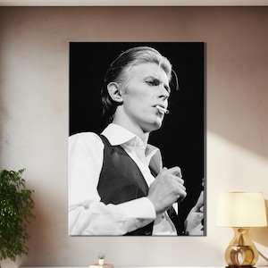 David Bowie – The Thin White Duke Canvas Wall Art, Vintage Bowie Print, Classic Rock Art, Bowie Portrait Canvas, Music Legend Poster