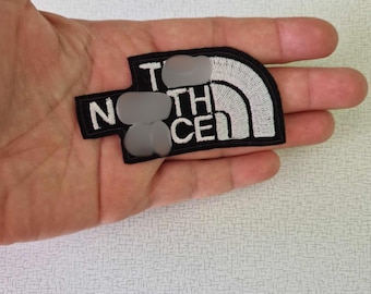 Parche termoadhesivo bordado The North Face: logotipo de la marca