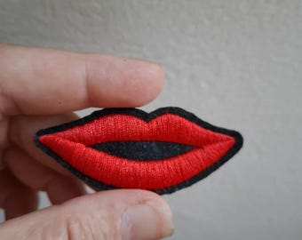 Red kiss embroidered patch for ironing onto Jackets, Backpacks, Hats, Caps & Jeans. Decorative Applique Badge for clothing