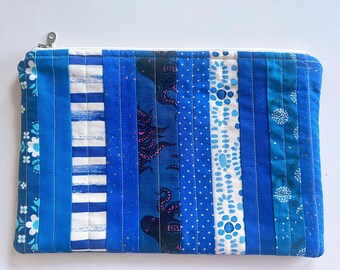 Patchwork Zip Pouch: Gesteppte Kosmetiktasche aus Baumwolle, Planertasche