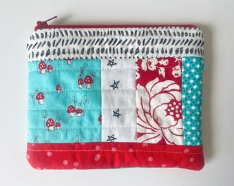 Pochette zippée en patchwork : pochette en coton matelassé, trousse de maquillage