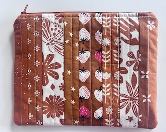 Patchwork Zip Pouch: Gesteppte Kosmetiktasche aus Baumwolle, Planertasche