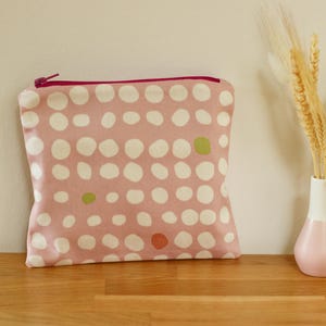 Borsa cosmetica rosa con pois, regalo per la fidanzata, borsa in tessuto, soprammobili, kit di pronto soccorso, astuccio con cerniera