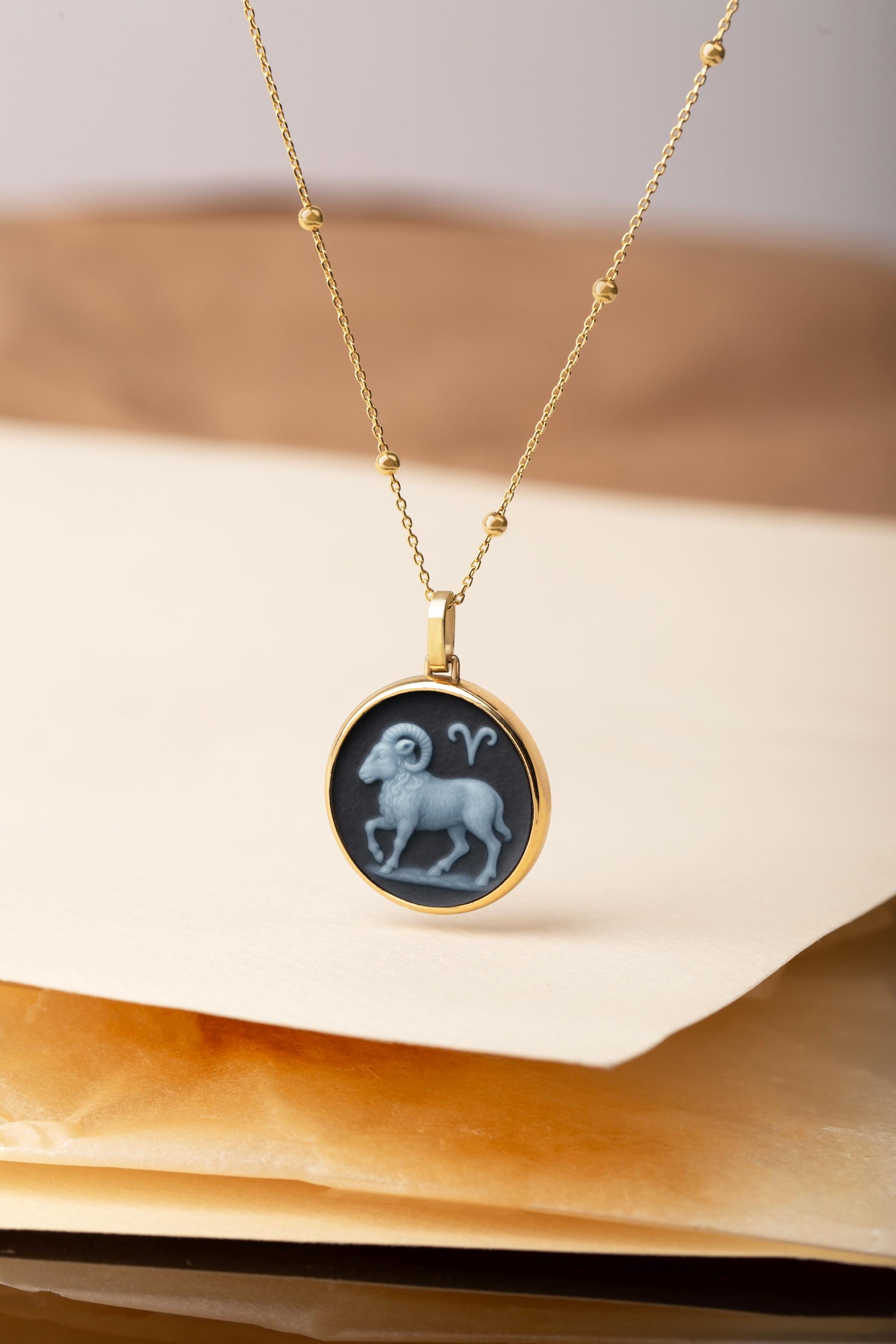 ゴールド牡羊座サインカメオネックレス、男女兼用星座インタリオ
