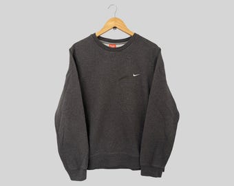 Vintage Y2K Nike Swoosh Small Logo Sweatshirt Large Nike Athletic Crewneck Pullover Nike Sportswear Jumper Sweater Nike Gray Size L