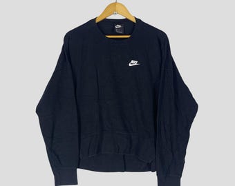 Vintage Y2K Nike Swoosh Small Logo Sweatshirt Nike Athletic Crewneck Pullover Nike Sportswear Jumper Sweater Nike Black Cropped Style Size M
