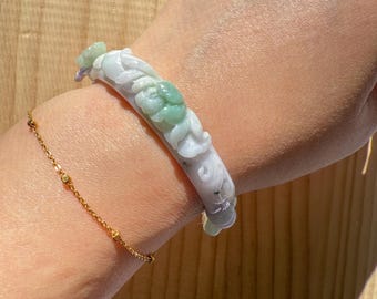 Handgefertigtes Jade Armband - Wolken und Blüten