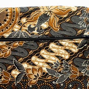 Project Bag for Cross Stitch with Vintage Geometric Print, Cross Stitch Bags, Upcycled Project Bag