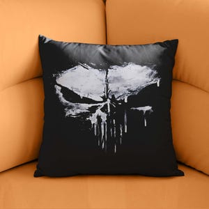Skull Punisher Pillow Cover, Skull Decor, Skull Pillow, Cool Pillow, Skull Illustration, Gothic Decor Cushion Case