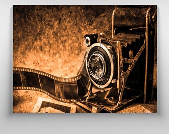 Vintage Camera Canvas Art: Sepia Tone Photography Print