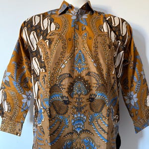 Batik Men's Long Sleeve Shirt: Parang Merak Bird Motif, Cotton Blend, Regular Fit XL