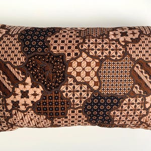 Batik sekarjagad pillow cover size 14&quot; x 24&quot;