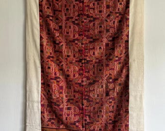 Thai Daeng, blanket hand-woven, Northern Vietnam