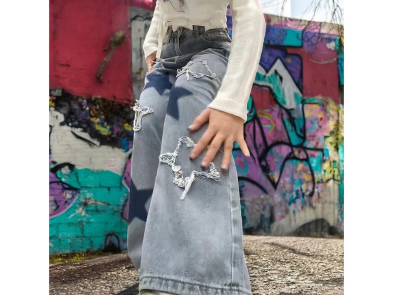 Star Patch Baggy Jeans, Y2K Wide-Leg Denim for Women, Trendy Distressed Streetwear Pants, Perfect Gift for Fashion Lovers