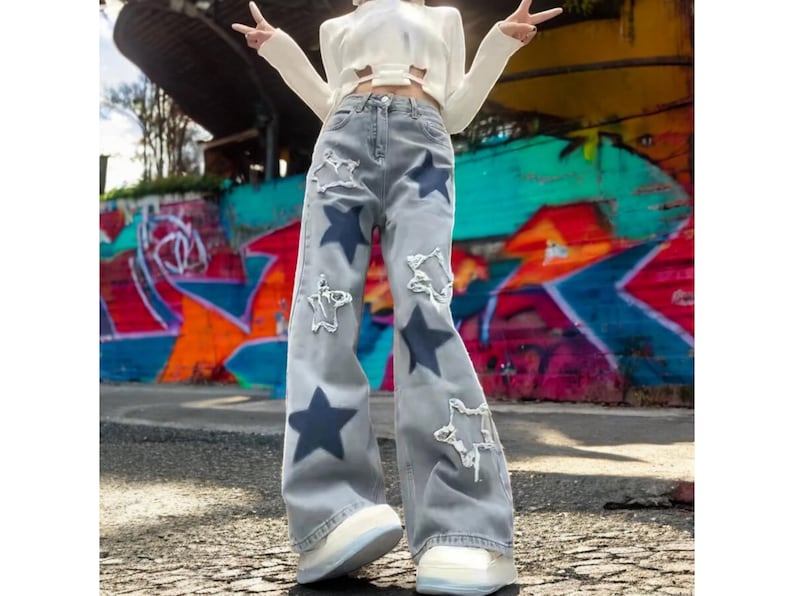 Star Patch Baggy Jeans, Y2K Wide-Leg Denim for Women, Trendy Distressed Streetwear Pants, Perfect Gift for Fashion Lovers