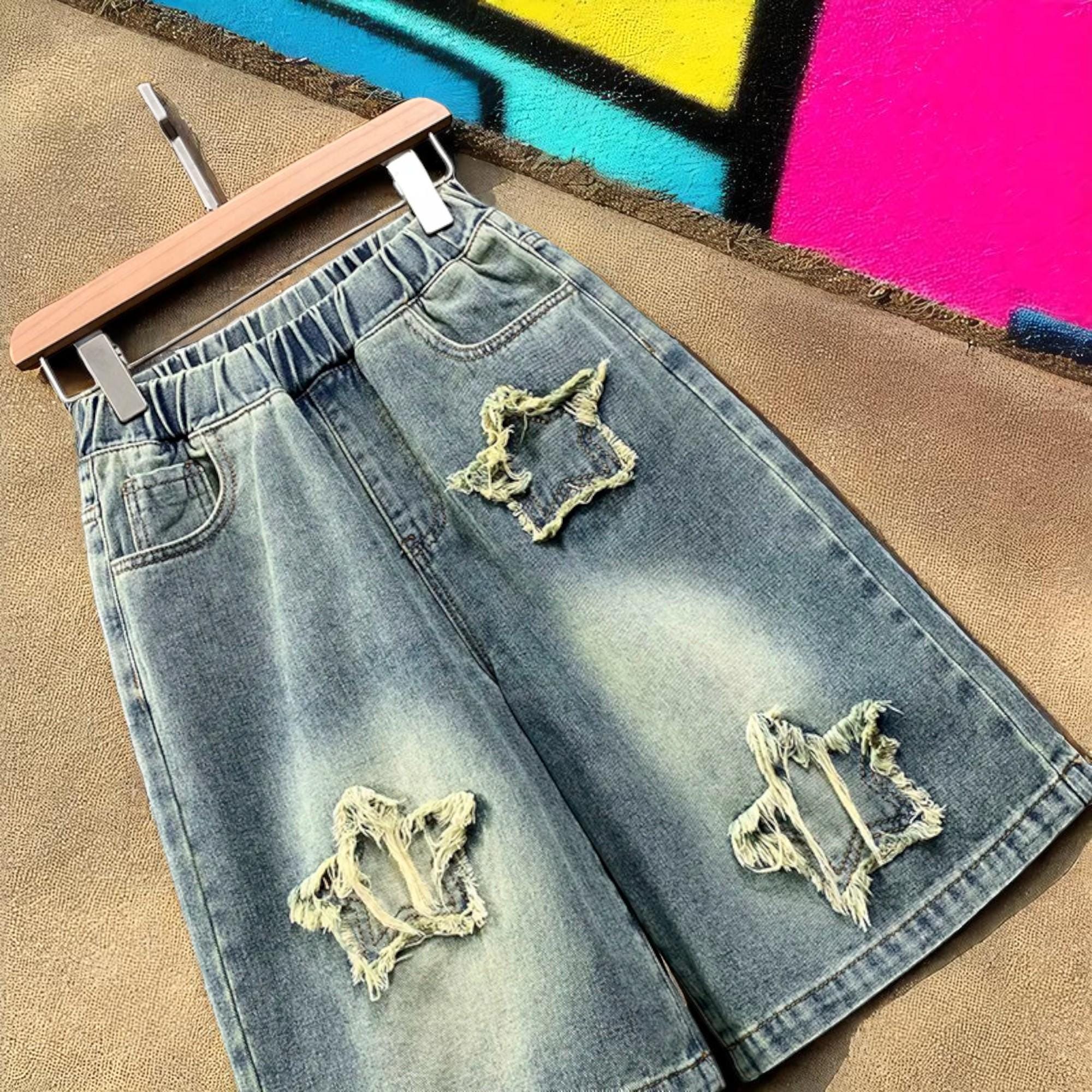 Y2K Star Denim Shorts – High Waisted Wide Leg Vintage Jeans for