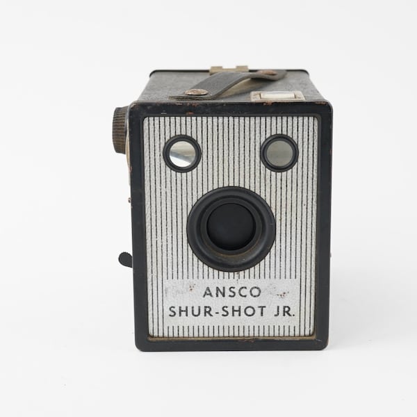 Vintage ANSCO SHUR-SHOT  art deco 120 film box camera