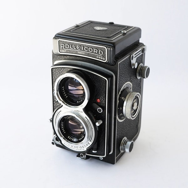 Cámara de película de formato medio TLR Vintage Rolleicord Va Tipo 1 con lente Xenar 75 mm f / 3.5
