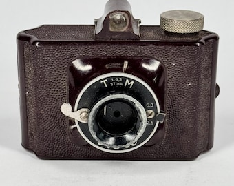 Vintage 1930&#39;s Miniature Norisan NORI III 35mm film Bakelite Camera