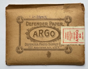 Antique 1920's ARGO Photo Developing Paper Pack Sealed Darkroom Photographic Supply 3 1/4"x4 1/4"