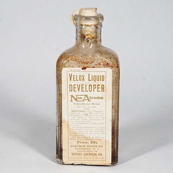 Antique 1910's Velox Liquid Developer Glass Darkroom Photographic