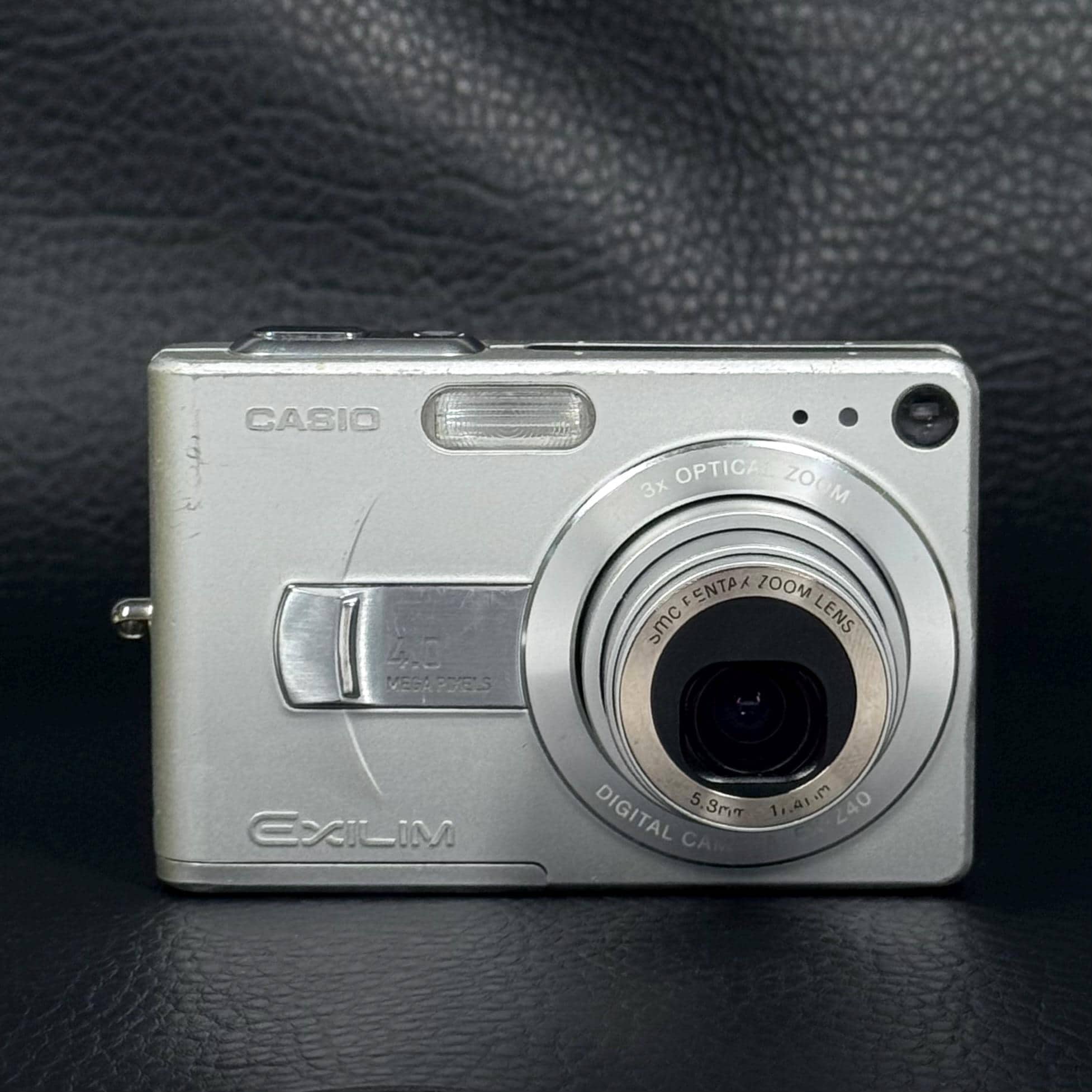 CASIO【平成レトロ】デジカメ EXILIM EX-Z40 CASIO【平成レトロ】デジカメ EXILIM EX-Z40 カシオ EXILIM ZOOM