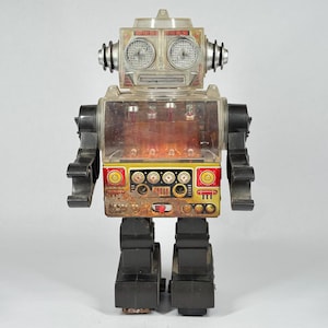 Vintage 1970&#39;s Horikawa Tin Toy Piston Robot JAPAN