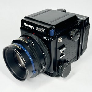 Vintage Mamiya RZ67 PRO II Medium Format Film Camera W