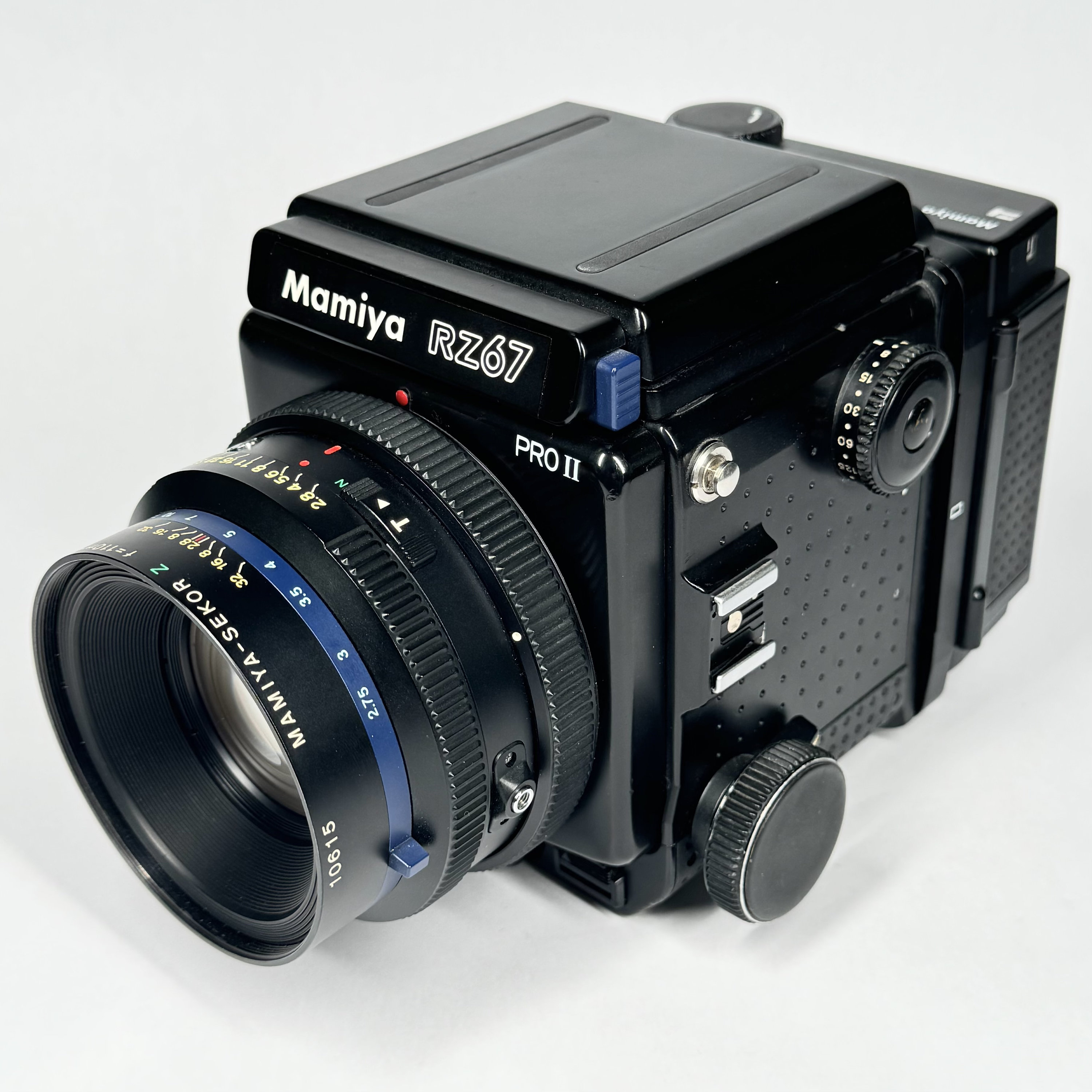 Vintage Mamiya RZ67 PRO II Medium Format Film Camera W Vintage Mamiya RZ67 PRO II Medium Format Film Camera W