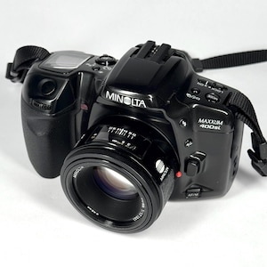 Vintage Minolta MAXXUM 400si 35mm SLR Film Camera w/ AF 50mm f/1.7 prime lens