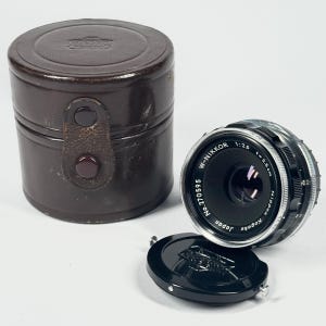Lente grande angular de 35 mm Nippon Kogaku W-Nikkor f/2.5 f=3.5 cm para montagem S da Nikon