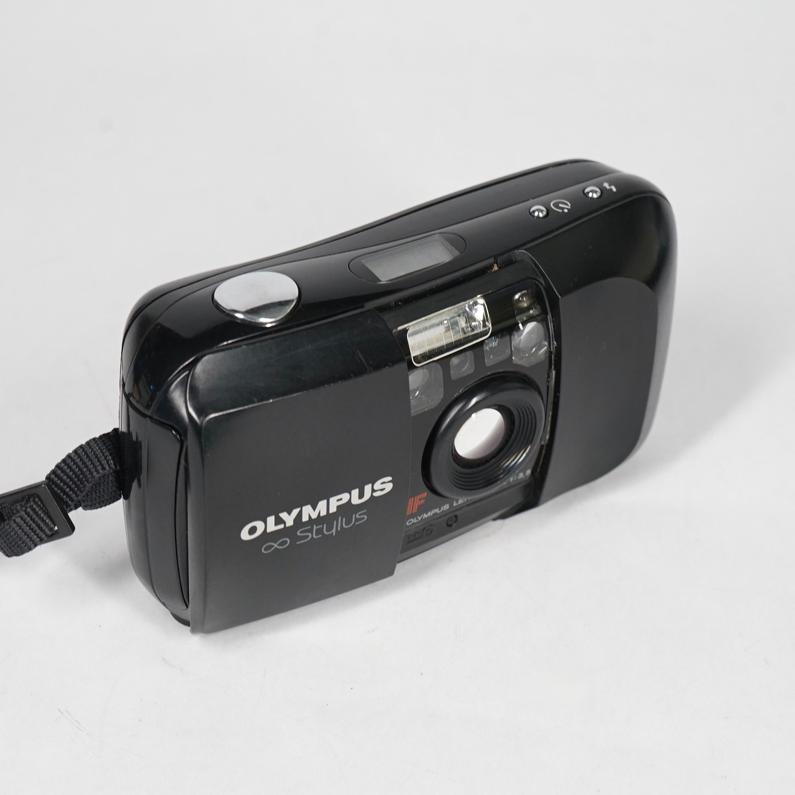 c090b84tn OLYMPUS μ [mju:] 35mm Special Color-Olympus μ mju II 35mm Point & Shoot Film