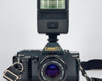 Canon T70　35-70mm／Speedlite 277T Canon T70 35mm Film Motorized SLR c/w NFD 35-70mm f/3.5-4.5