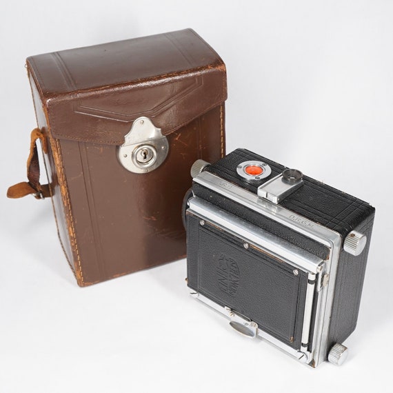 Vintage Linhof TECHNIKA II 6x9 Medium Format Folding Camera Vintage Linhof TECHNIKA II 6x9 Medium Format Folding Camera