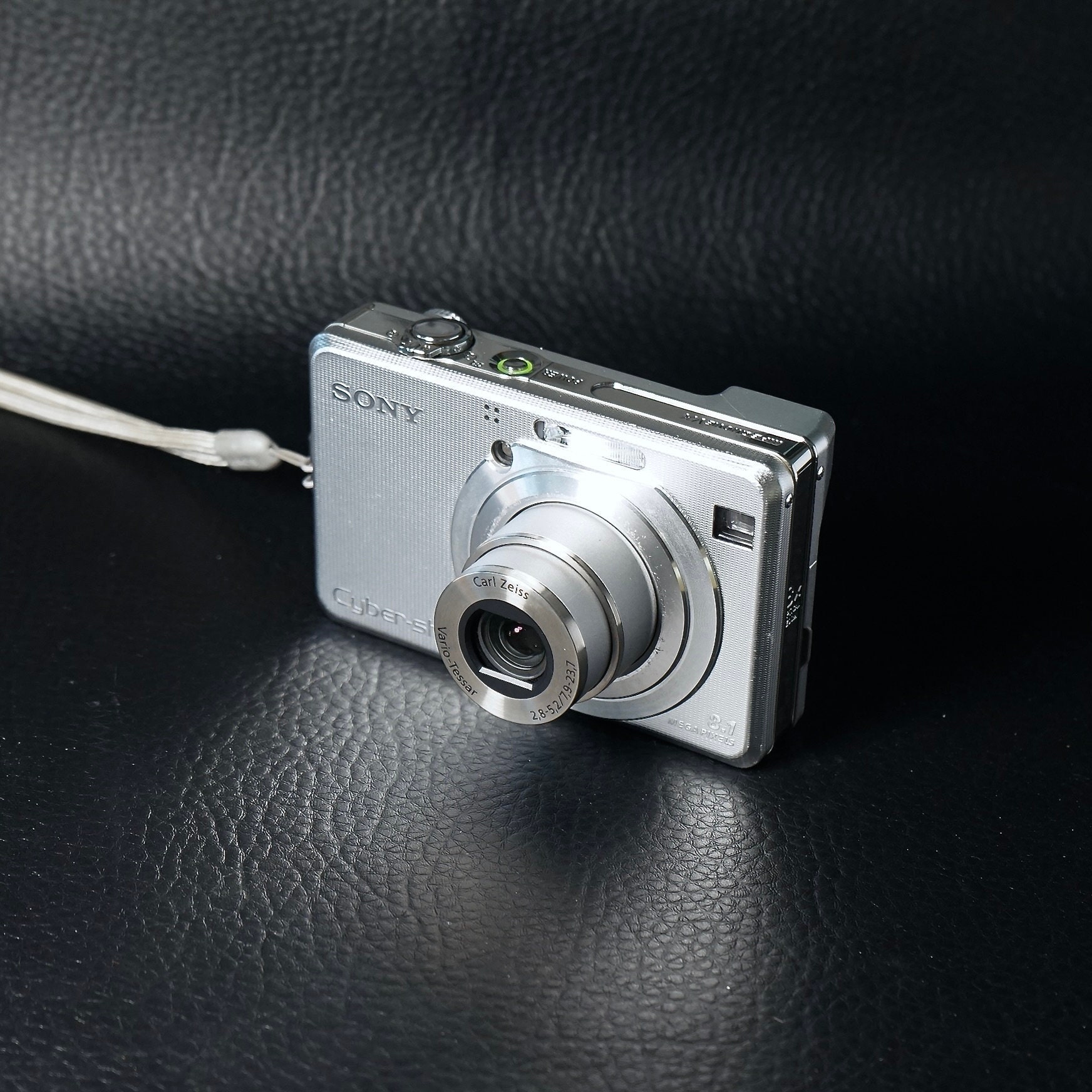 old sony dslr camera