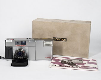 Lot - CONTAX T VSIII & CONTAX T2 CAMERAS|コンパクトカメラ Lot - CONTAX T VSIII & CONTAX T2 CAMERAS|コンパクトカメラ