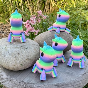Regenbogen Einhorn Mini Figur: Gelenkbeine, Sammeldekor