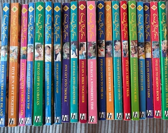 Vintage Famous Five Book: Enid Blyton 1991 Edition