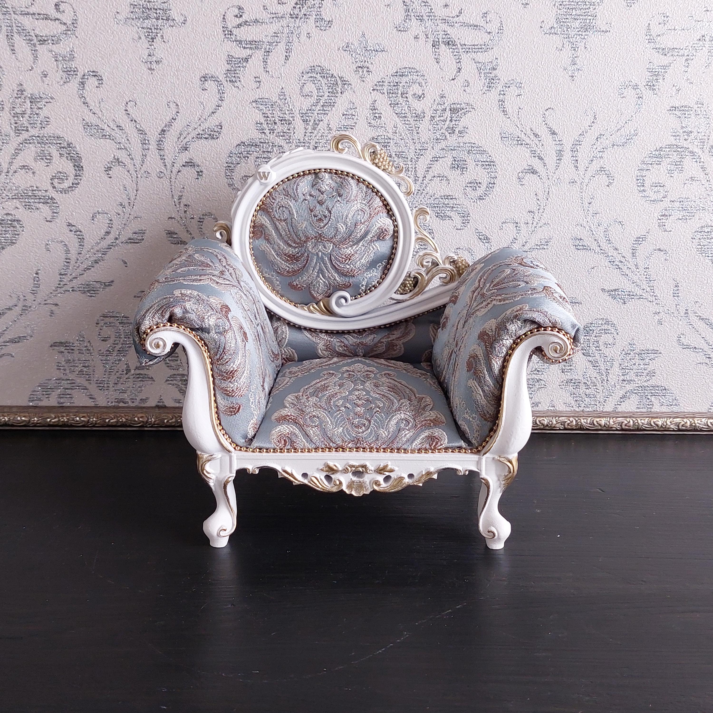 Poltrona barocca Italia