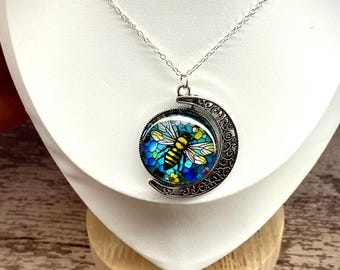 Collar de abeja de doble cara: colgante de luna creciente, cadena de acero inoxidable