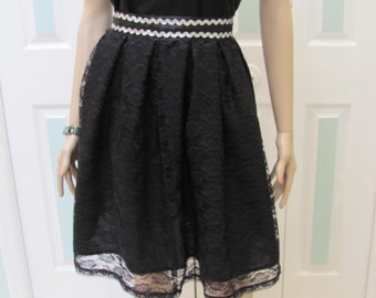 Black Lace Skirt: Silver Trim Waistband, Lined Party Attire