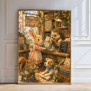 Puede incluir: Una impresión de arte mural vertical que representa una acogedora escena de biblioteca con un conejo, un erizo y un cachorro leyendo libros. El letrero dice Magnolia Book Nook. Otros textos incluyen Good Books, Kind Hearts, Quiet Moments, Beautiful Stories y A story shared is a story remembered.